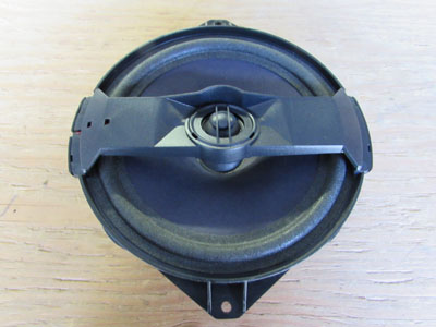 Audi TT Mk1 8N Rear Speaker Isophon 4 Ohm, Right 8D5035401B